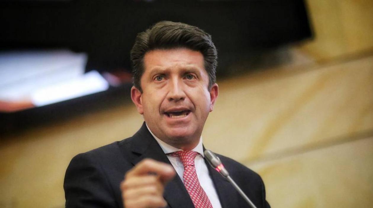 censura a Mindefensa