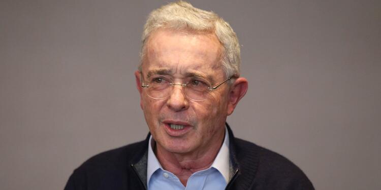Álvaro Uribe