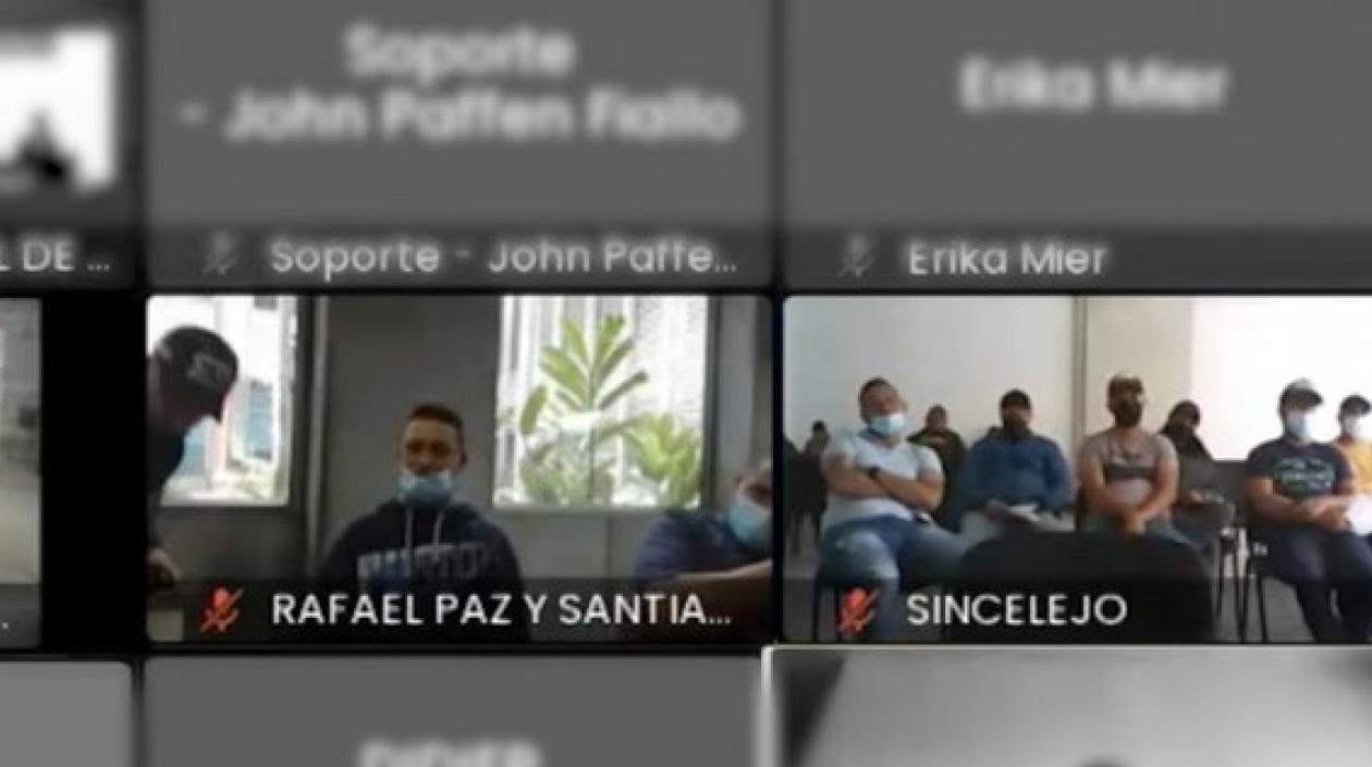 capturas de 10 policías