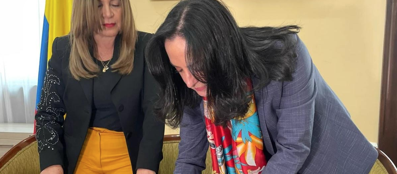 prohibir marchas de profesores