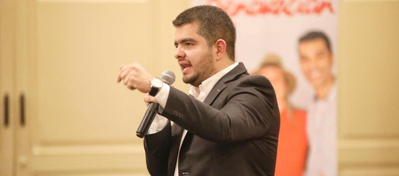 Inhabilitan al exsenador Julián Bedoya