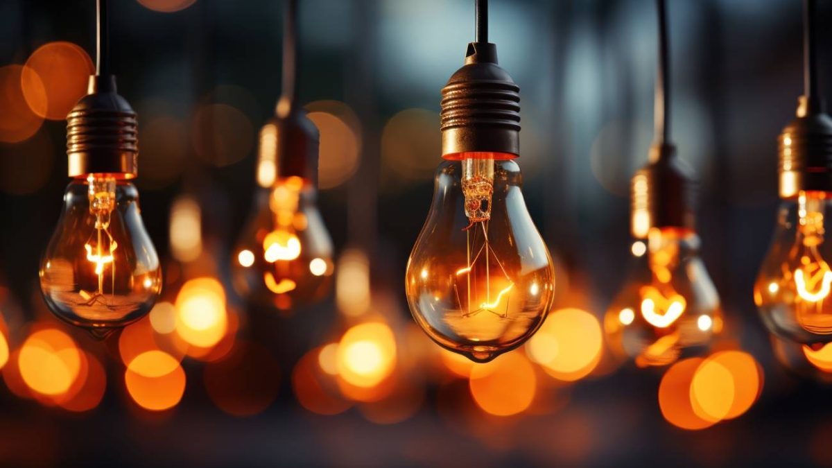 luz subiría si está lloviendo