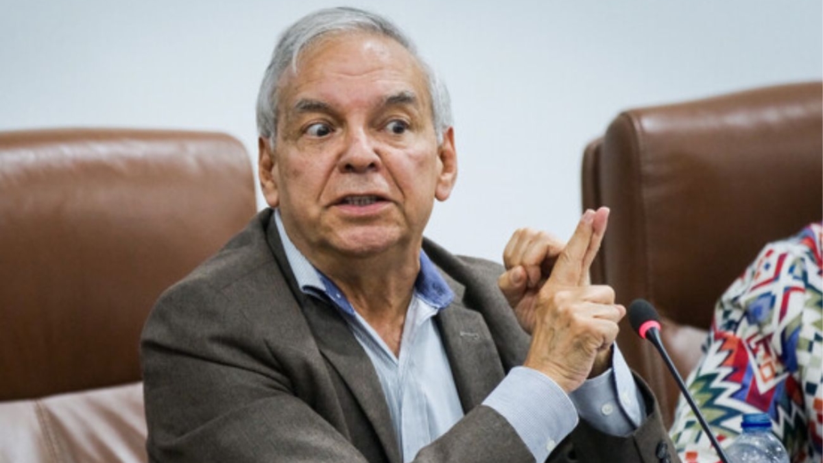 interrogatorio a MinHacienda