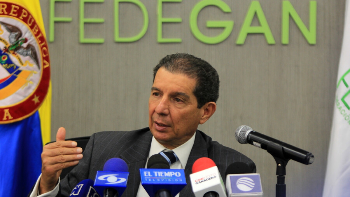 la mesa de diálogo con el ELN