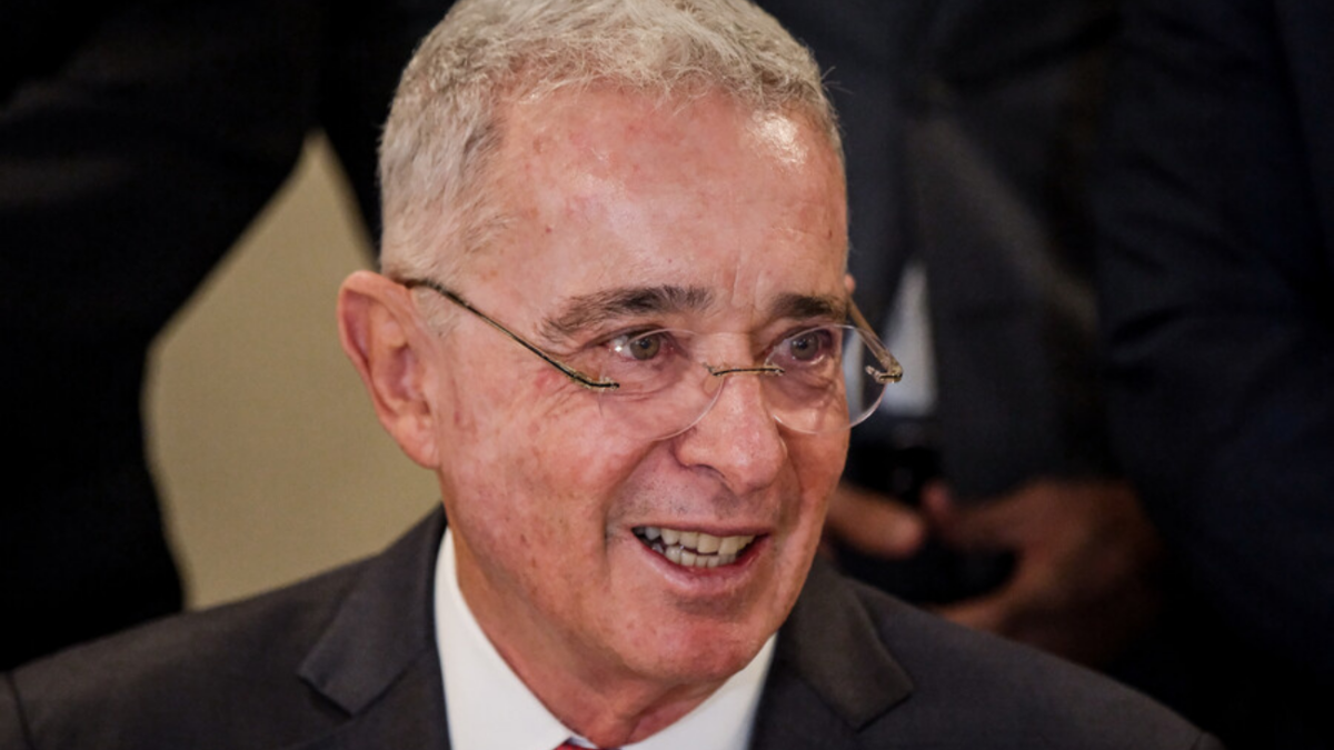 Uribe encabece la lista del Centro Democrático