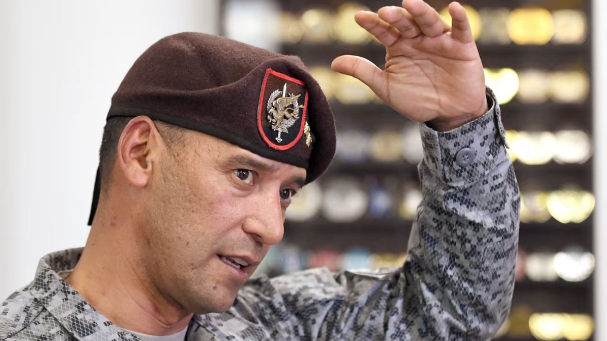 ministro de Defensa a debate