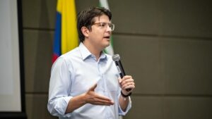 Miguel Uribe Turbay permanece estable: nuevo parte médico de la clínica Santa Fe