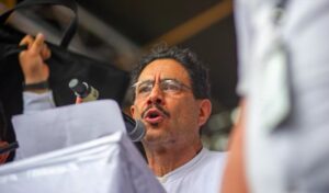 Iván Cepeda plantea un gobierno de transición con énfasis en el empalme institucional y una eventual constituyente